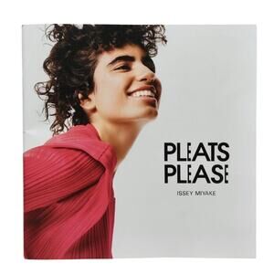 Issey Miyake PLEATS PLEASE Catalog Autumn/winter 2024/25
